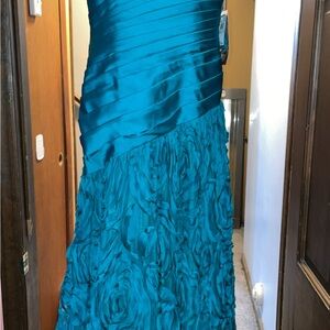 Adrianna Papell strapless Teal Dress